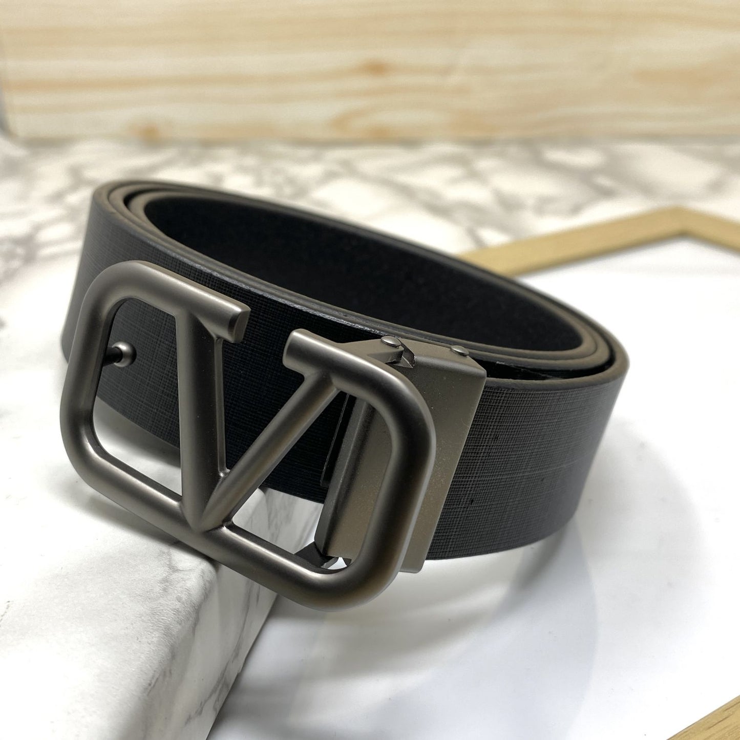 Casual V-Pattern Leather Strap Belt-JonasParamount