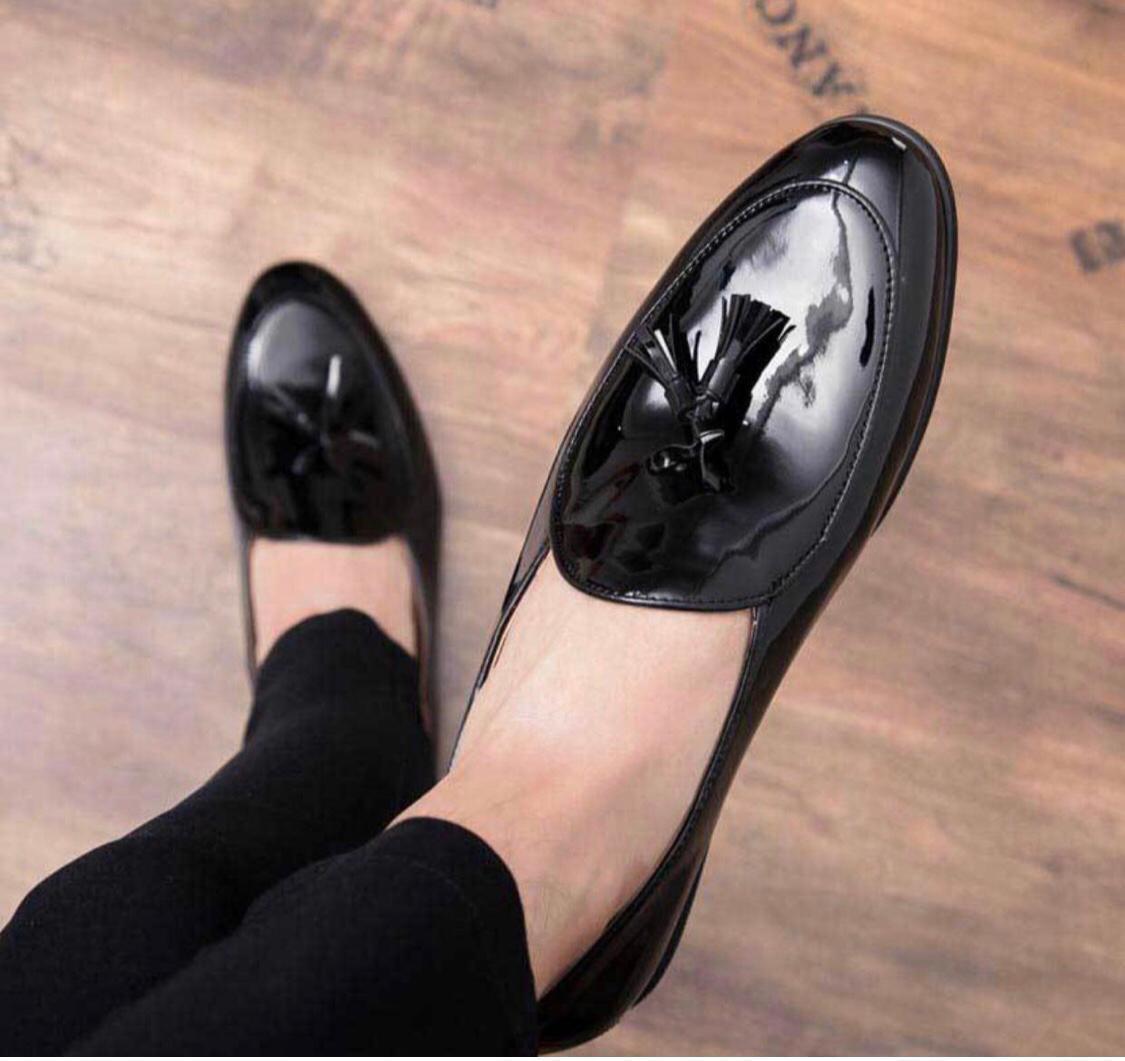 New Arrival Shiny Moccasin Loafer For Office Wear And Casual Wear- JonasParamount