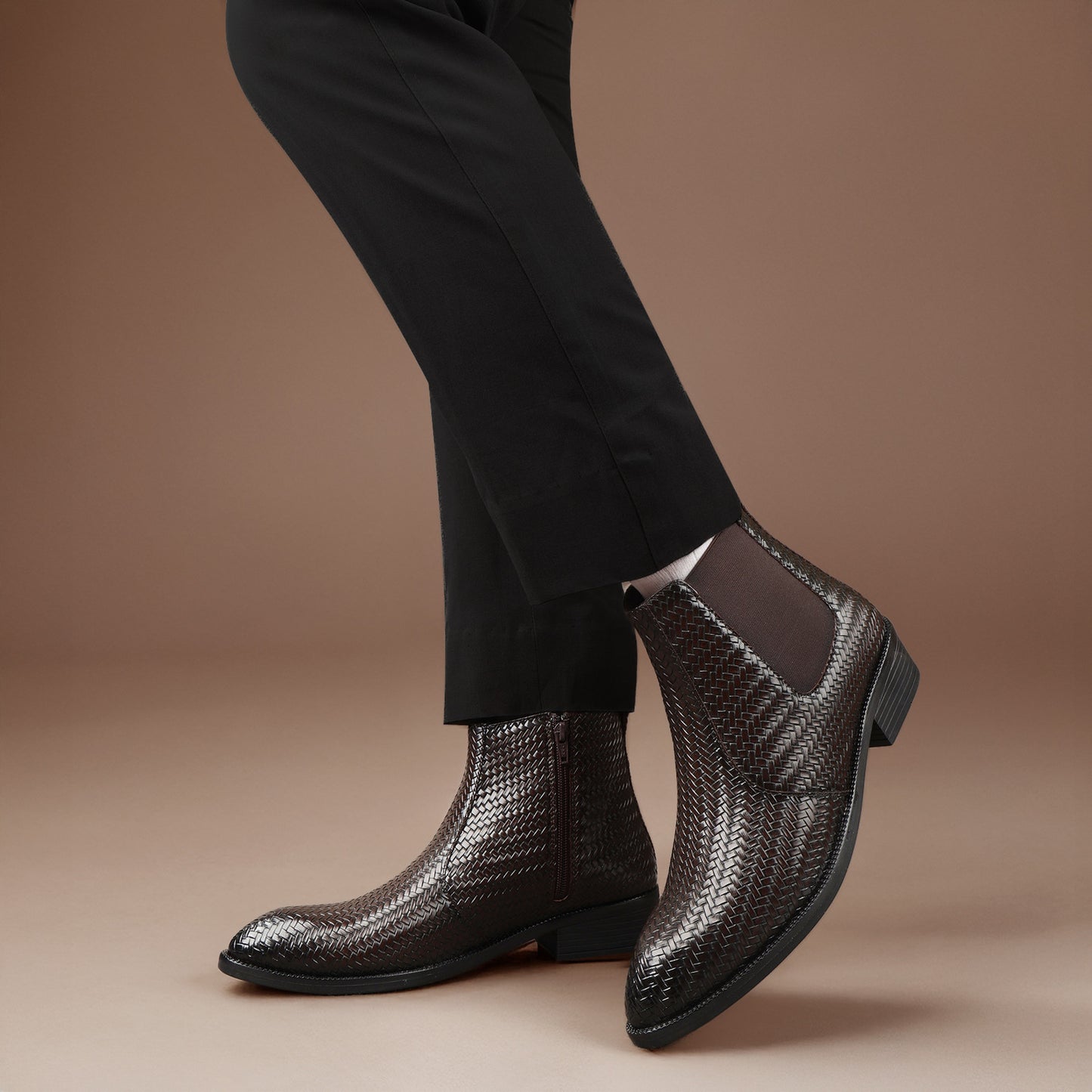 JonasParamount Brown Classic Chelsea Boots