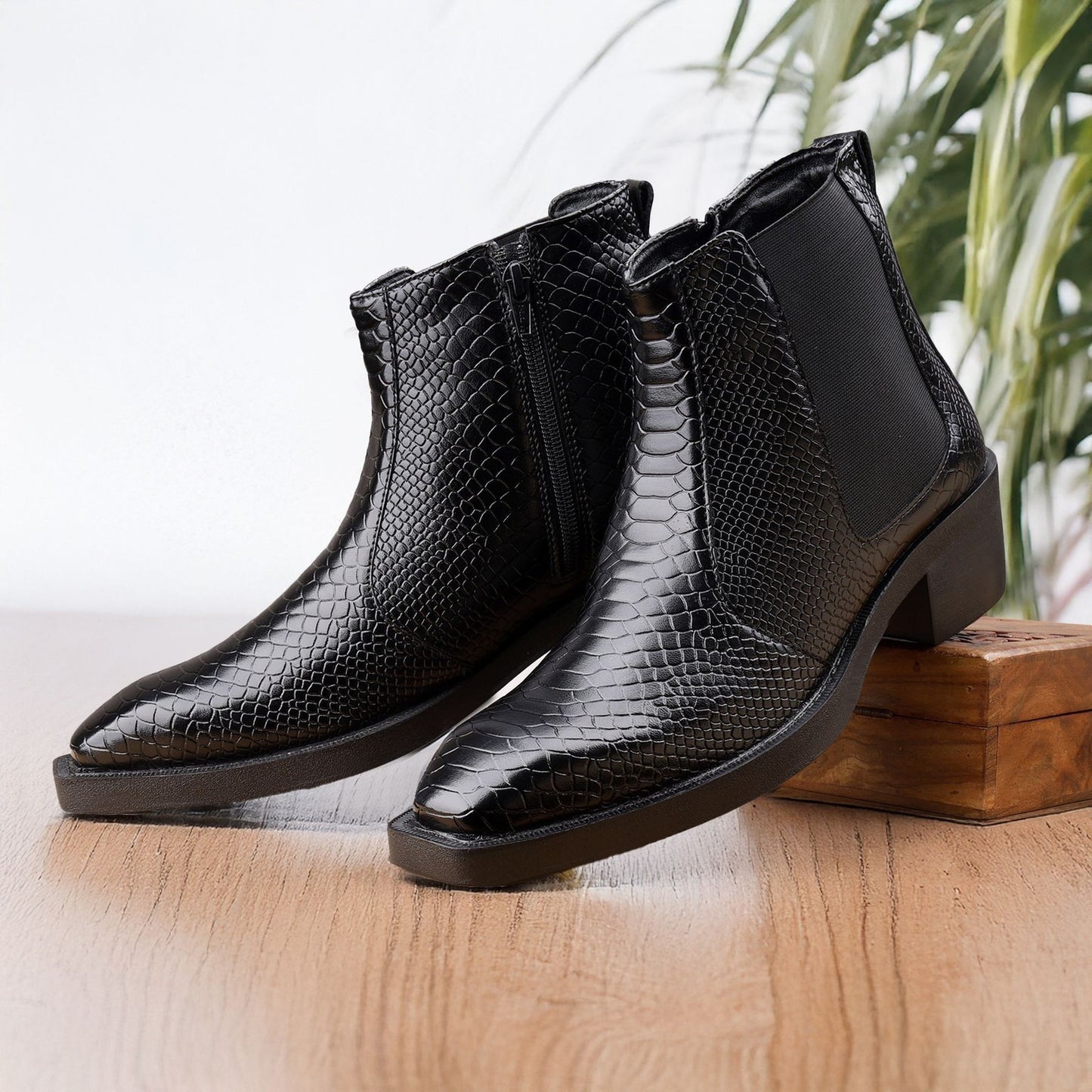 JonasParamount Men’s Textured Chelsea Boots