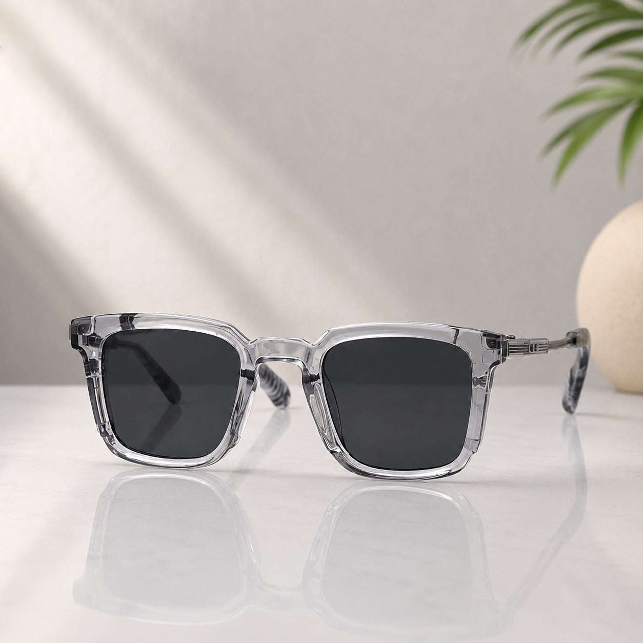 Metal Frame Square Sunglasses for Men and Women