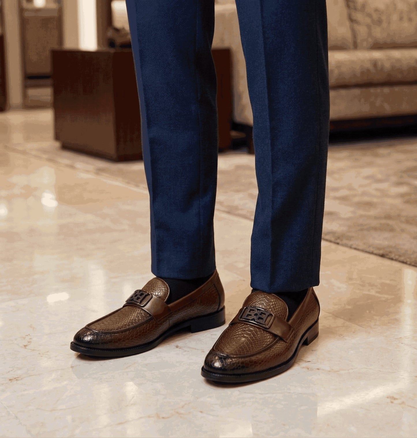 Men’s Premium Buckle Moccasins – Croc Texture Slip-On Loafers