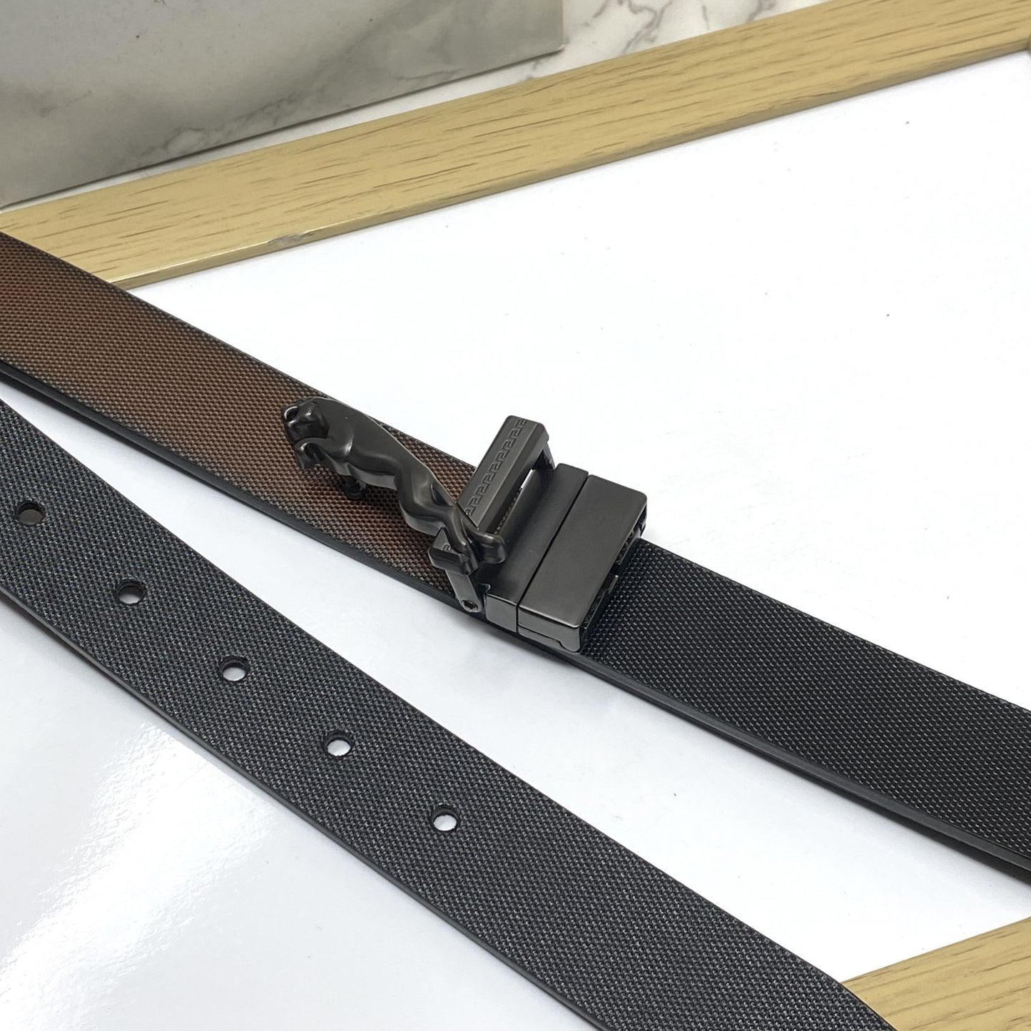 Small Jaguar Pattern Reversible Strap Belt -JonasParamount