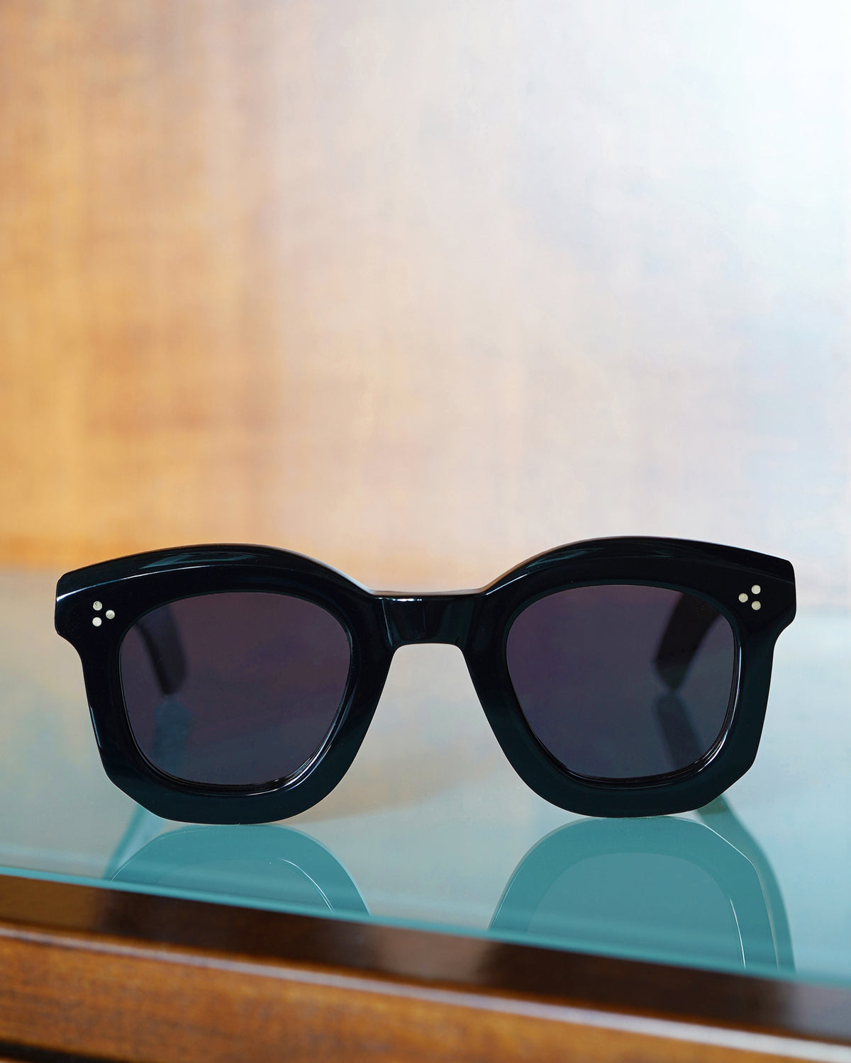 Thick Frame Premium Retro Square Sunglasses for Men & Women