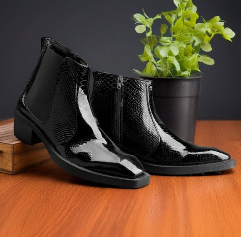 JonasParamount Men’s Black Glossy Chelsea Boots