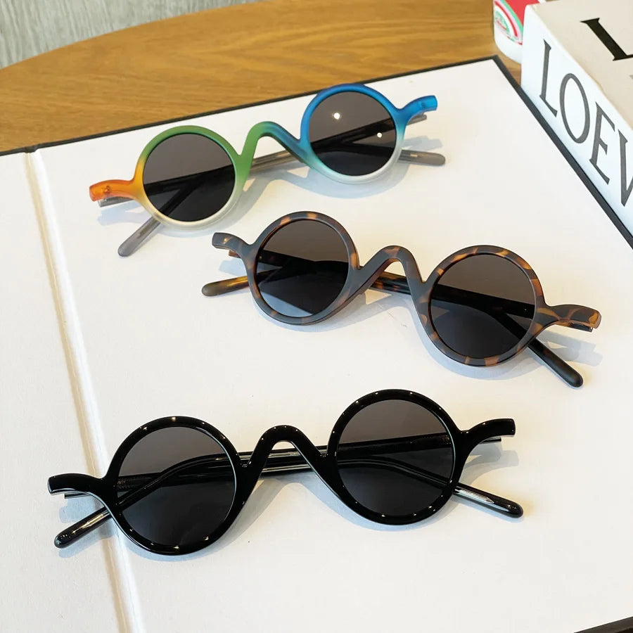 Polarized Small Frame Vintage Round Sunglasses -JonasParamount