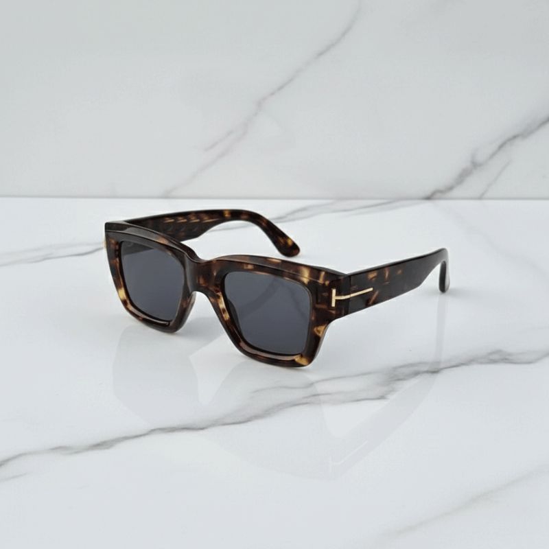 Classic Wayfarer Style Sunglasses for Men & Women
