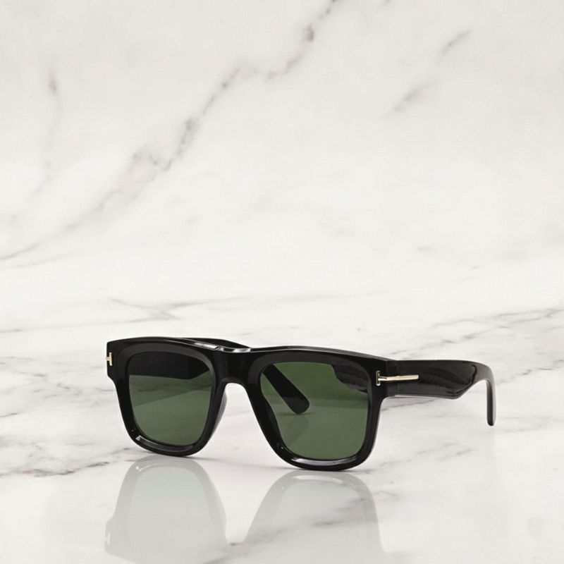 Bollywood–Inspired Bold Square Sunglasses for Men and Women