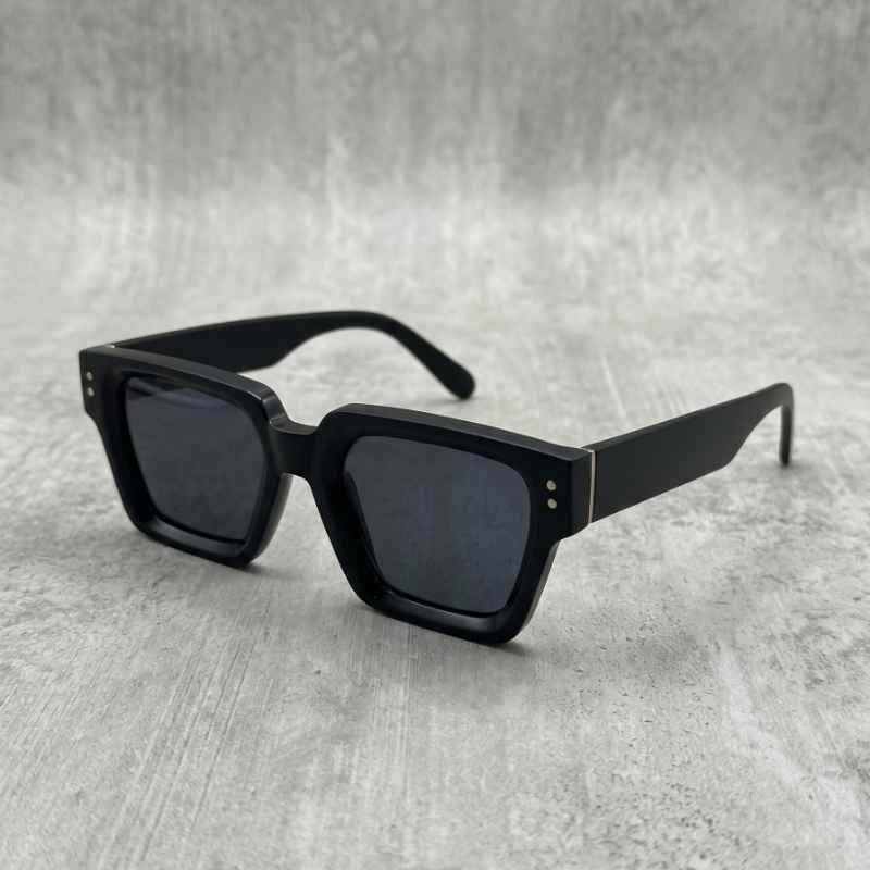 Retro Small Frame Vintage Square Sunglasses for Men and Women