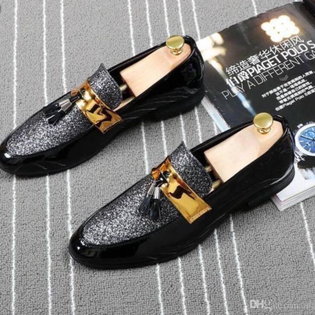 Black shiny hot sale loafers mens